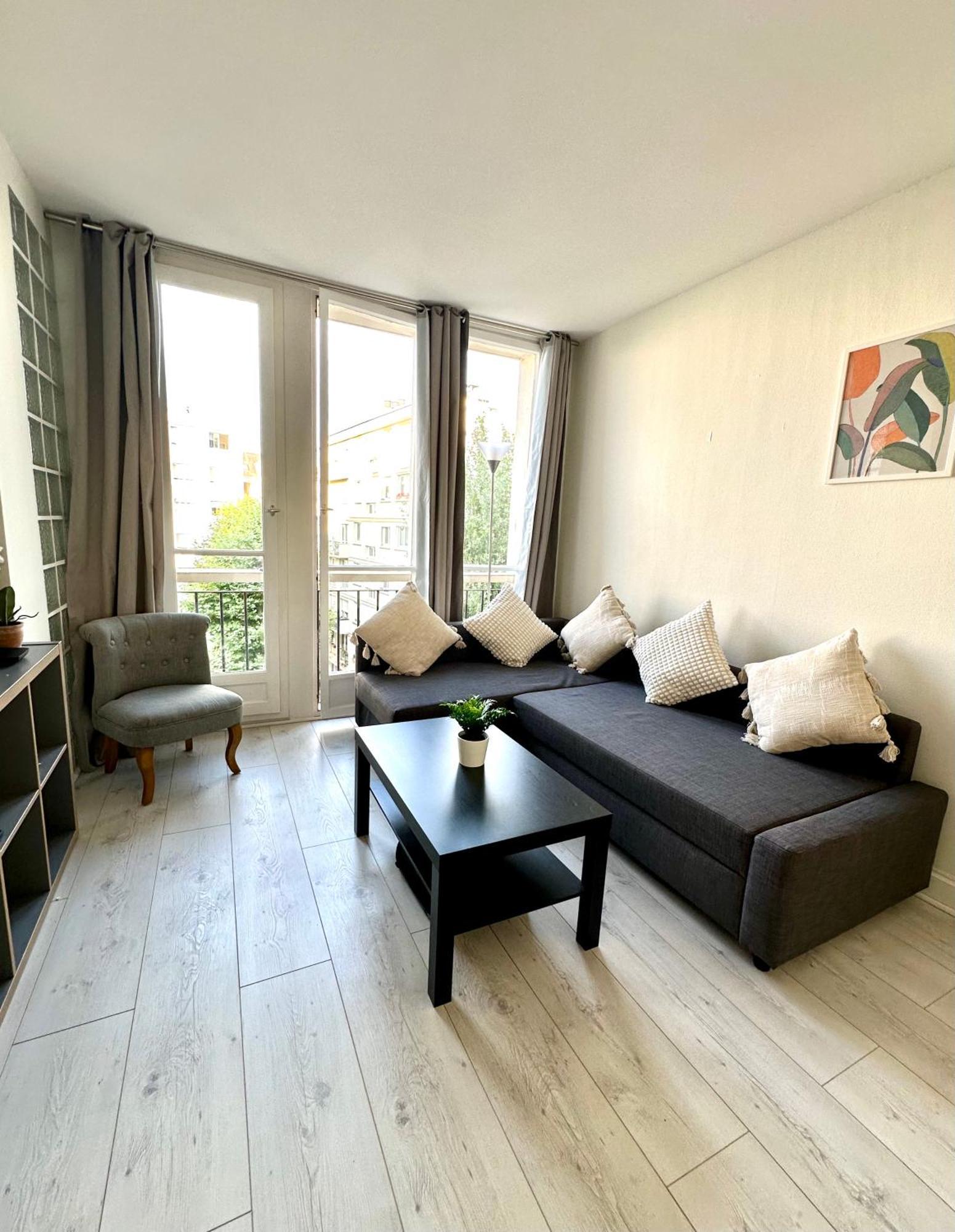 Appart Ensoleille A Boulogne Billancourt Exterior photo