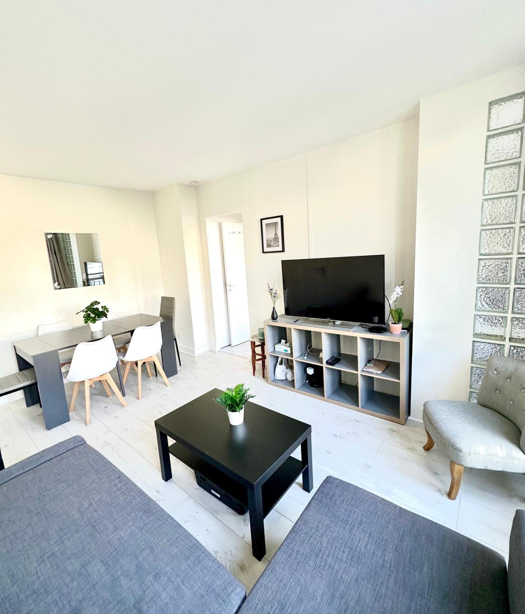 Appart Ensoleille A Boulogne Billancourt Exterior photo